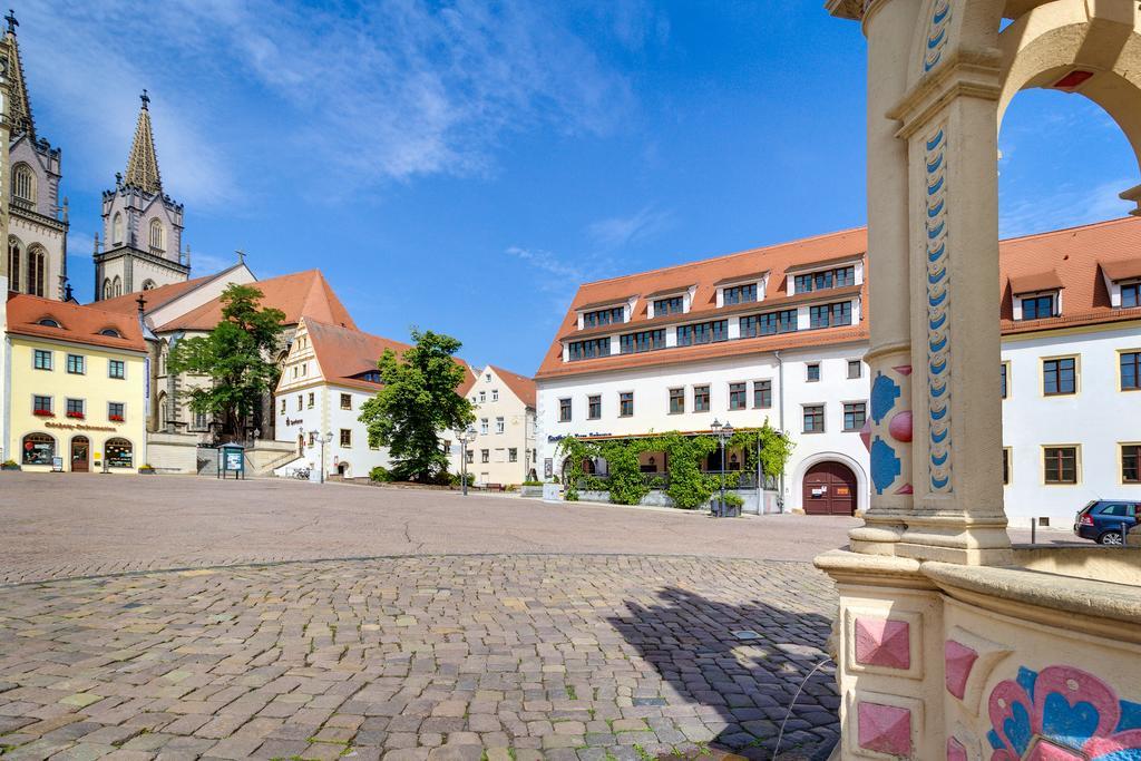 Hotel Gasthaus Zum Schwan Oschatz Esterno foto