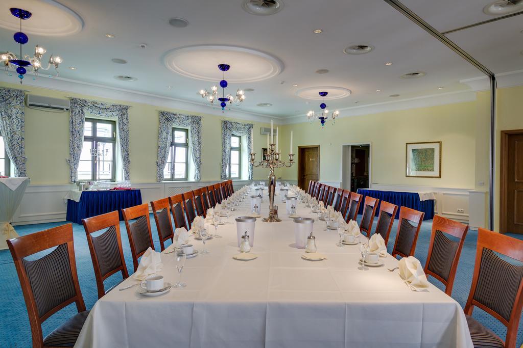 Gasthaus Zum Schwan Oschatz Esterno foto